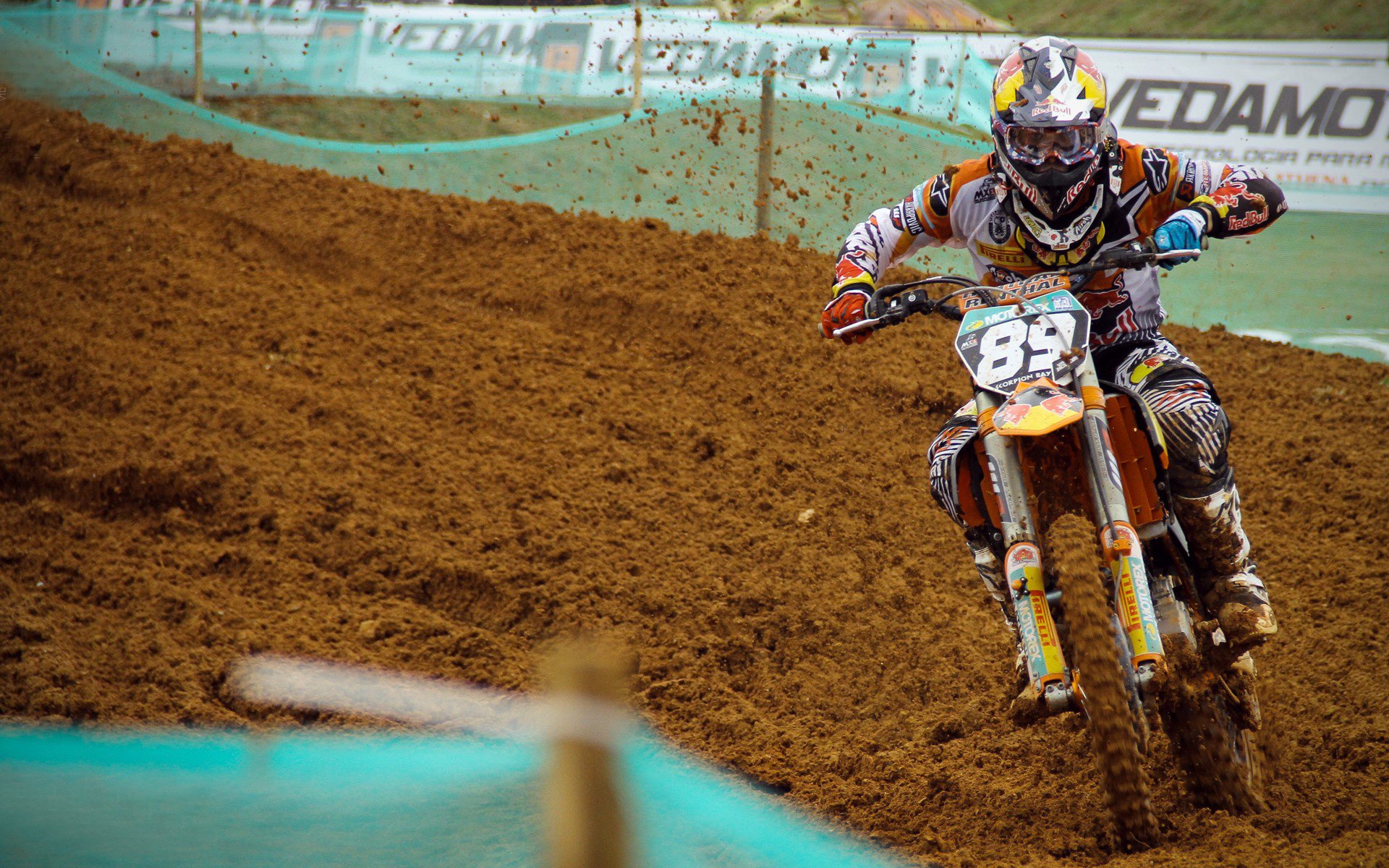 爱游戏体育在线-年轻车手的梦想与挑战，年轻车手的梦想与挑战作文